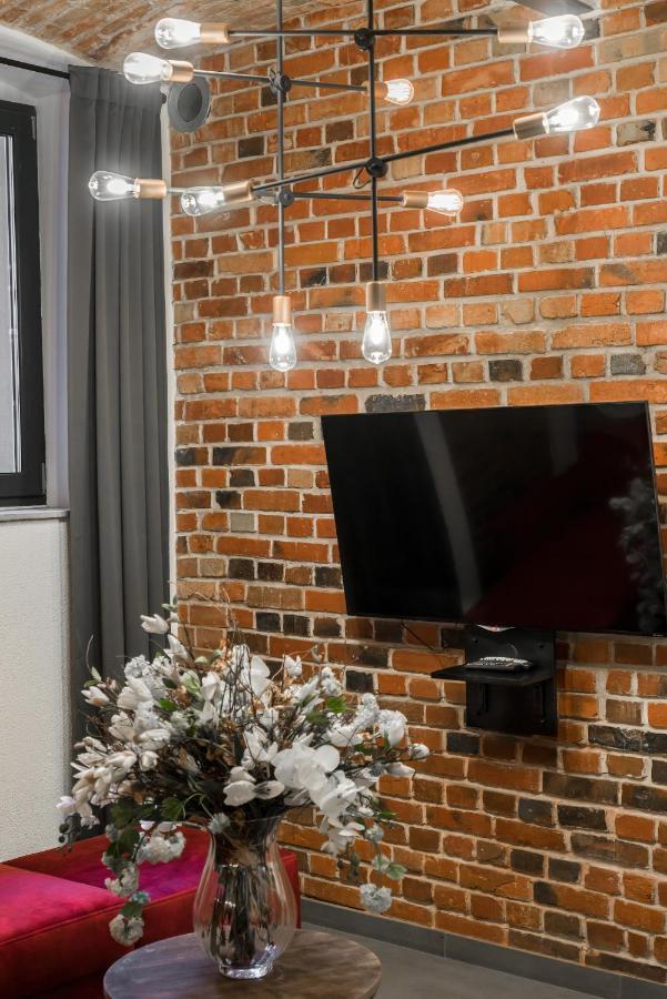 Level -1 Loft Apartments City Center Kopernika Poznan Exterior foto